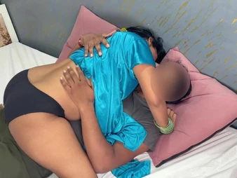 YourPinki's melted Indian wifey gets her unshaved slit munched & doldrums like a volcano