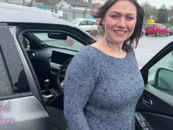 Mummy wifey gets her pussy rim with cum after internal drone with her hubby