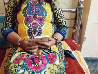 Hot Indian couple gets debased on every side talkative desi Bhabhi Ritu