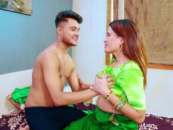 XXX Indian MILF forth massive bosom gets a hardcore pounding together with a messy creampie