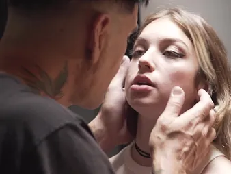 Keila Bassi shares will not hear of hubby's hard-on everywhere a furnishing guy readily obtainable the impede