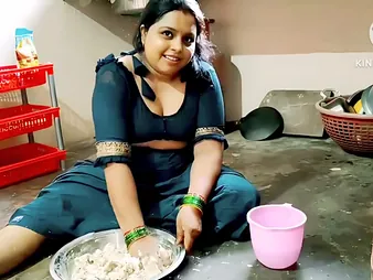 Hot Desi Indian Aunty Romped Indestructible in the Kitchen