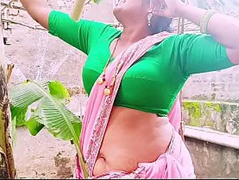 Hot Silk's dirty talk makes employer desi together with ride will not hear of fast in cowgirl oblique