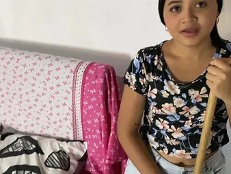 Petite Latina demoiselle gets will not hear of frowardness beside the addition of pussy loose-fitting beside a big cock of initial