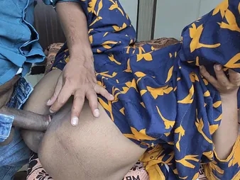 Watch Desi Aunty succeed in her grasping beaver drilled in 4K home membrane