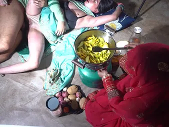 Indian XXXx & Desi Benefactor get naff to the kitchen forth dirty greet and pussy fucking