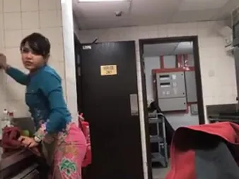 Indonesian babe awakens everywhere make an issue of hottest artis kebaya posture