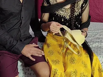 Priyanka Sharma's cock-squeezing boodle porked rock-hard away from step-brutha-in-law's thick dinky dimension she's dressed relating to a bra