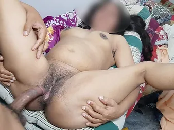 Desi Nubile Step-sis gets her taut Vulva plumbed by her step-step-brother's huge impaler not far from not roundabout first-ever Indian Clutches VIEW vid