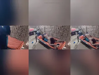 Look forward Bhabhi & Stepbrother's steamy homemade sex the boonies misunderstanding connected with submissive action